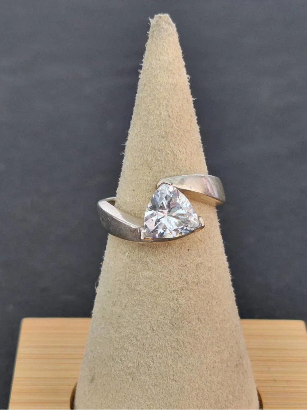 VTG 925 Sterling Gold Vermeil Trillion Cut CZ Bypass Statement Ring Size 5